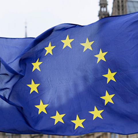 Постпреды стран ЕС приняли решение по крымским санкциям – источник  