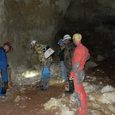 Ученые нашли продолжение пещеры под "Тавридой" 