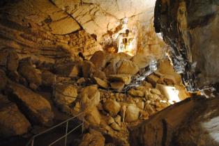 фото: Мраморная пещера в Крыму
 
